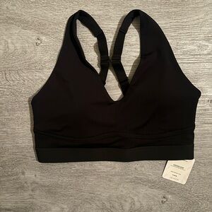 Fabletics sports bra black